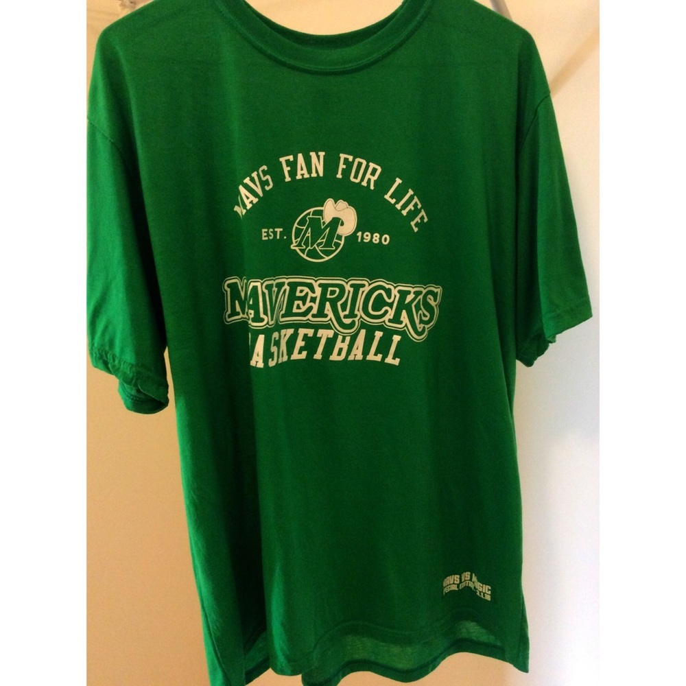 Mens Dallas Mavericks Vintage Fan Shirt - Size XL - NBA Irish T-shirt Top Green